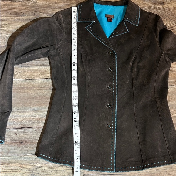 Danier Leather Blazer - Picture 11 of 13